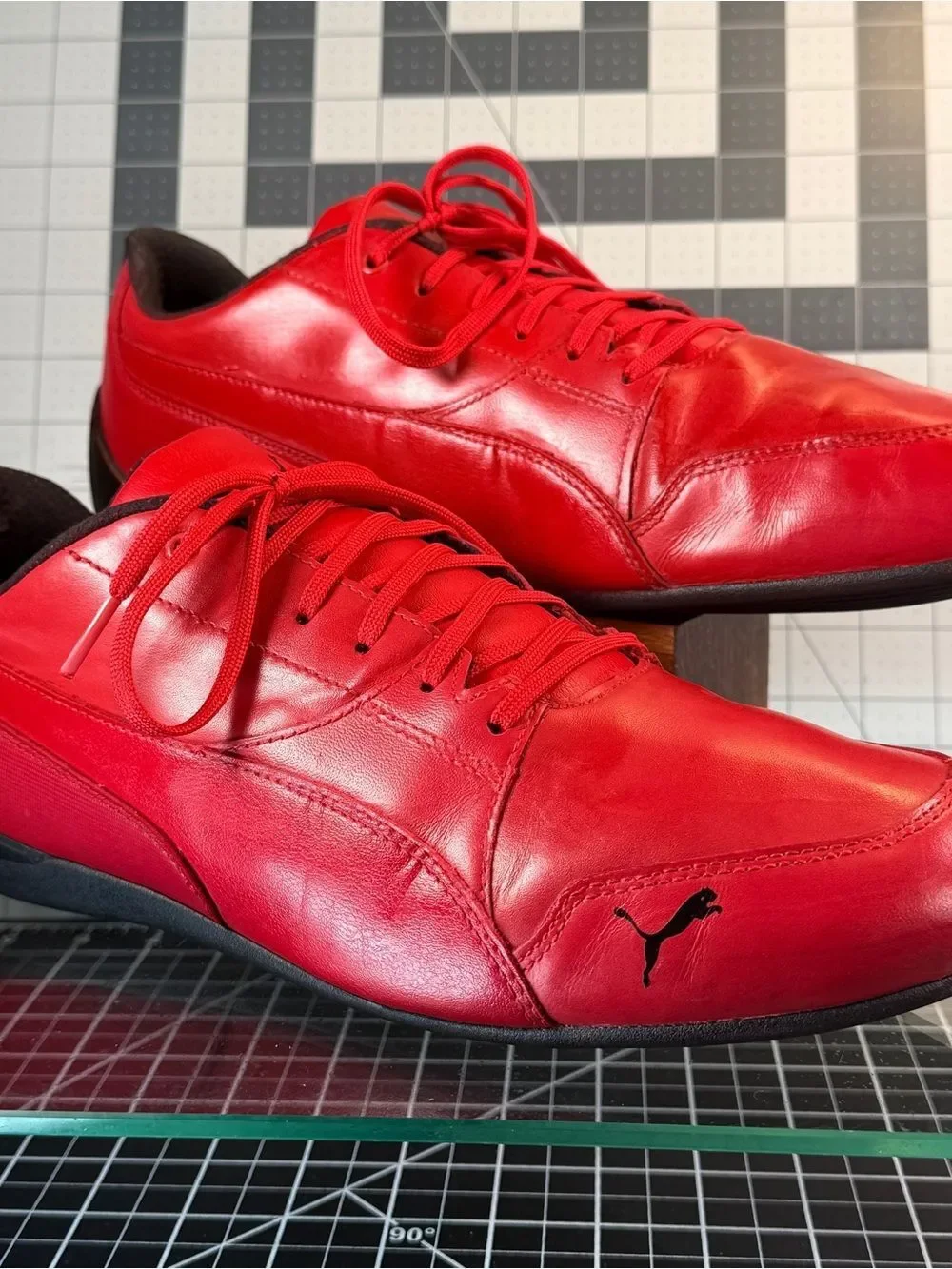 PUMA FERRARI DRIVING LEATHER SHOES MENS SZ 12 Good Condition